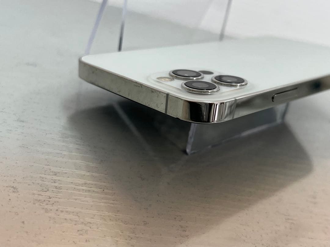 コスパ最強　iPhone 12Pro 128GB シルバー　SIMフリー