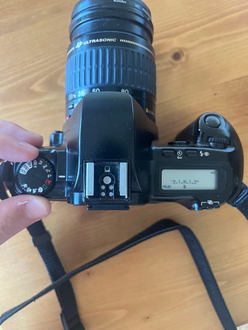 Canon EOS Kiss フィルム一眼レフカメラ（動作確認済）