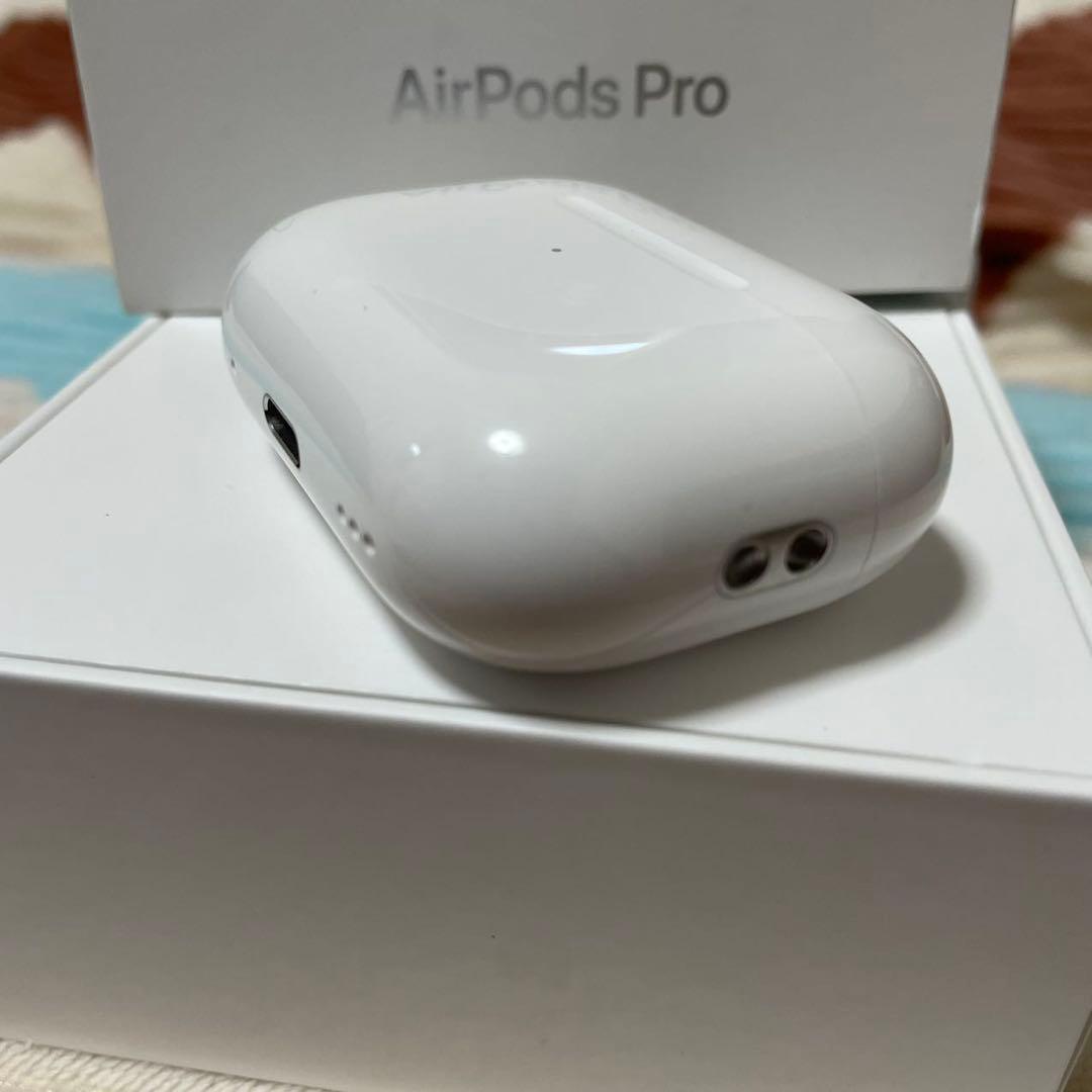 AirPods Pro 第ニ世代　充電ケース　正規品　エアーポッズ