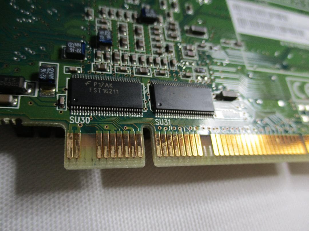 グラフィックボード・グラボ・ビデオカード ATI Radeon 7000 Mac Edition 32MB PCI BUS