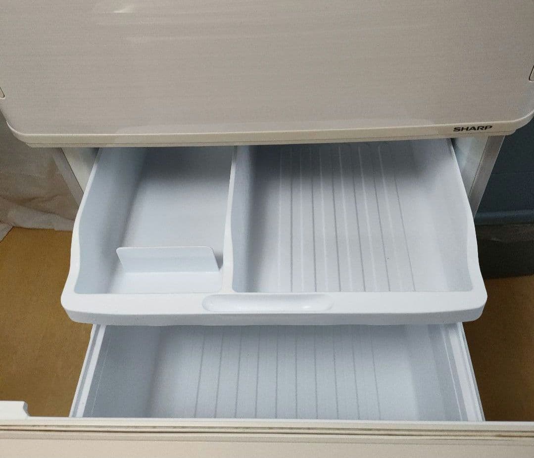 2月5000円値引☆シャープ☆冷凍冷蔵庫 両開閉 自動製氷 2016年 350L