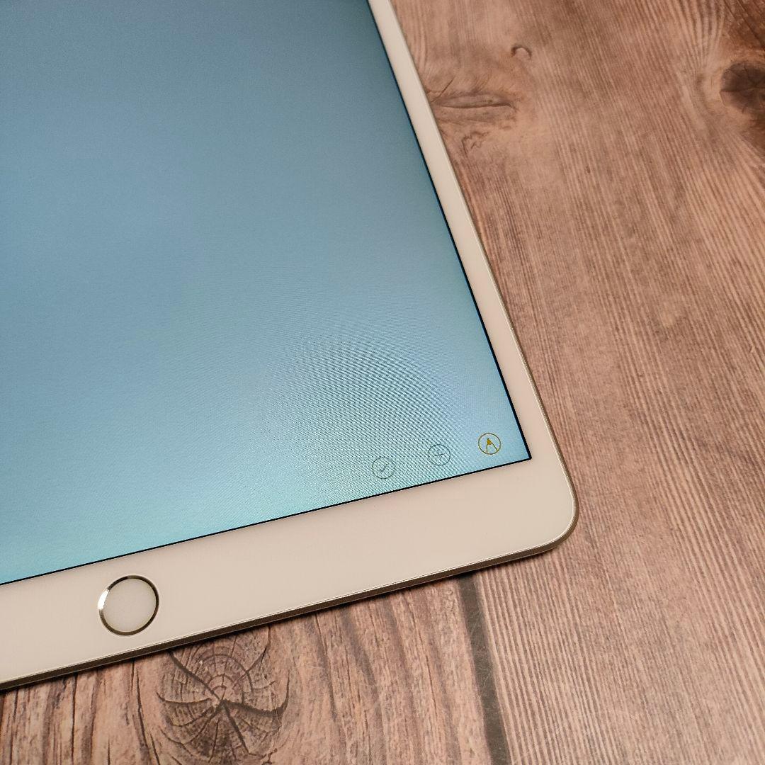 iPad Air 3世代 64GB SIMフリー バッテリー96%