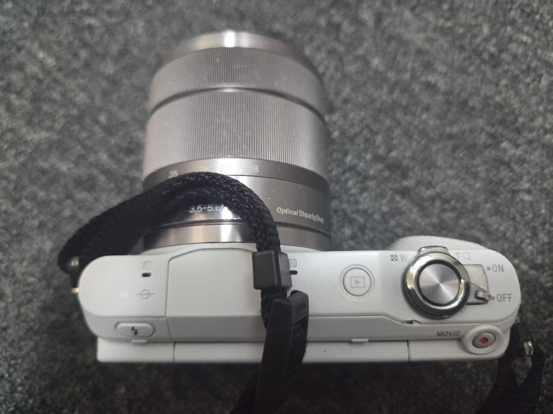 ★現状品★SONY α ホワイト ミラーレス一眼　NEX-3N E18-55