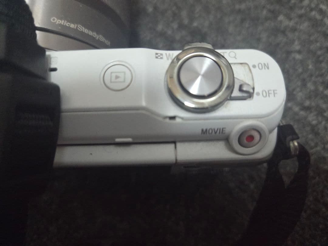 ★現状品★SONY α ホワイト ミラーレス一眼　NEX-3N E18-55