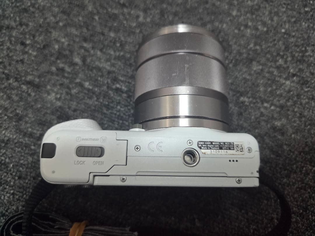 ★現状品★SONY α ホワイト ミラーレス一眼　NEX-3N E18-55
