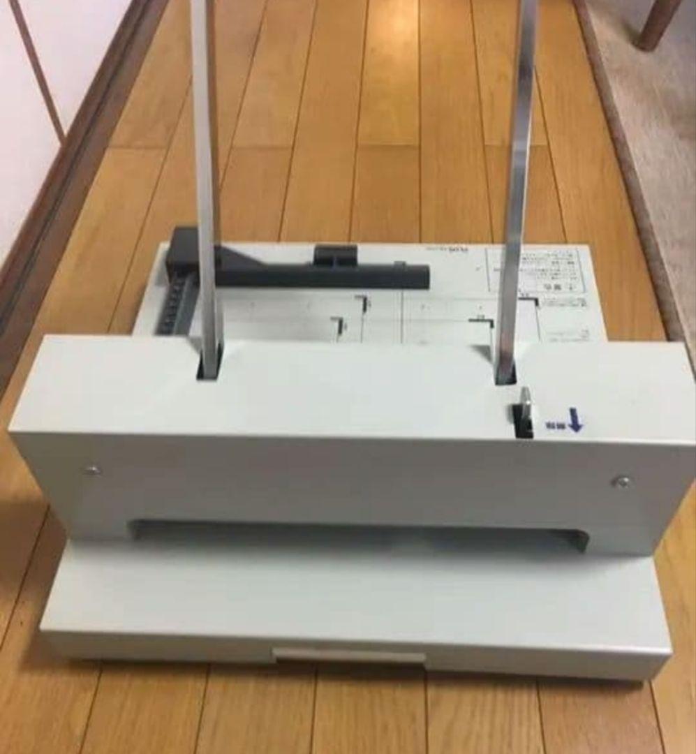 PLUS手動裁断機 PK-513L