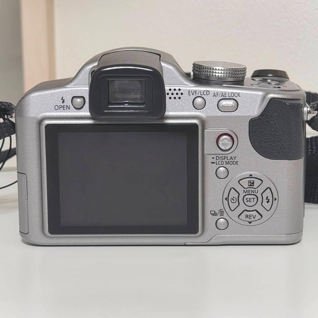 Panasonic DMC-FZ18 デジタルカメラ　値下げしました♪