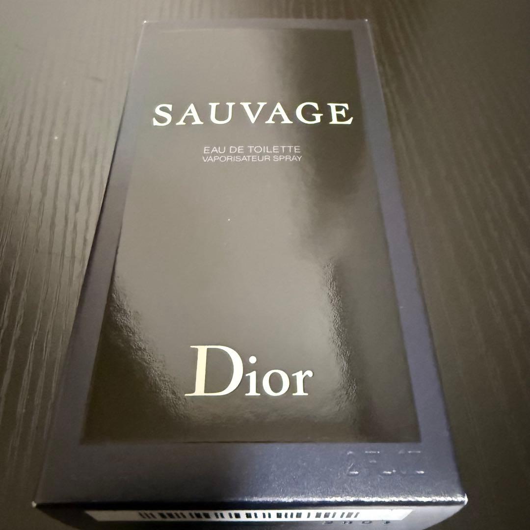 ダット ゴ Dior Sauvage Eau de Toilette 60