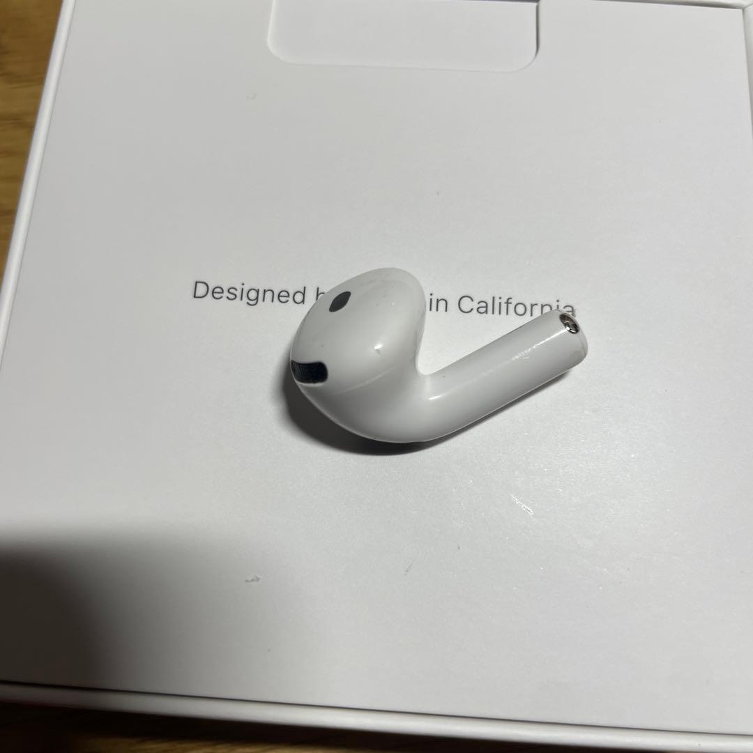 Apple AirPods 第4世代　ANC A3056 左耳　左　左側