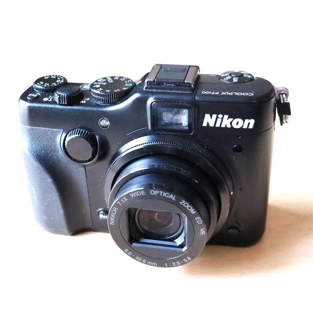 Nikon COOLPIX P7100・完動品