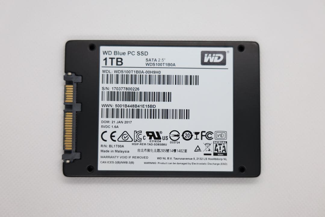 WD Blue 1TB SSD 高性能