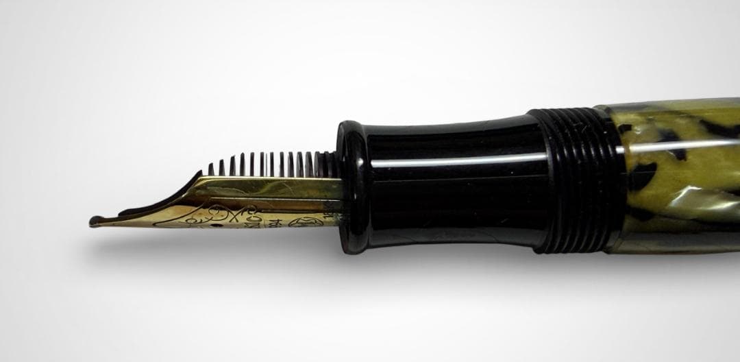 Montblanc 限定版 万年筆 18K モンブラン オスカーワイルド