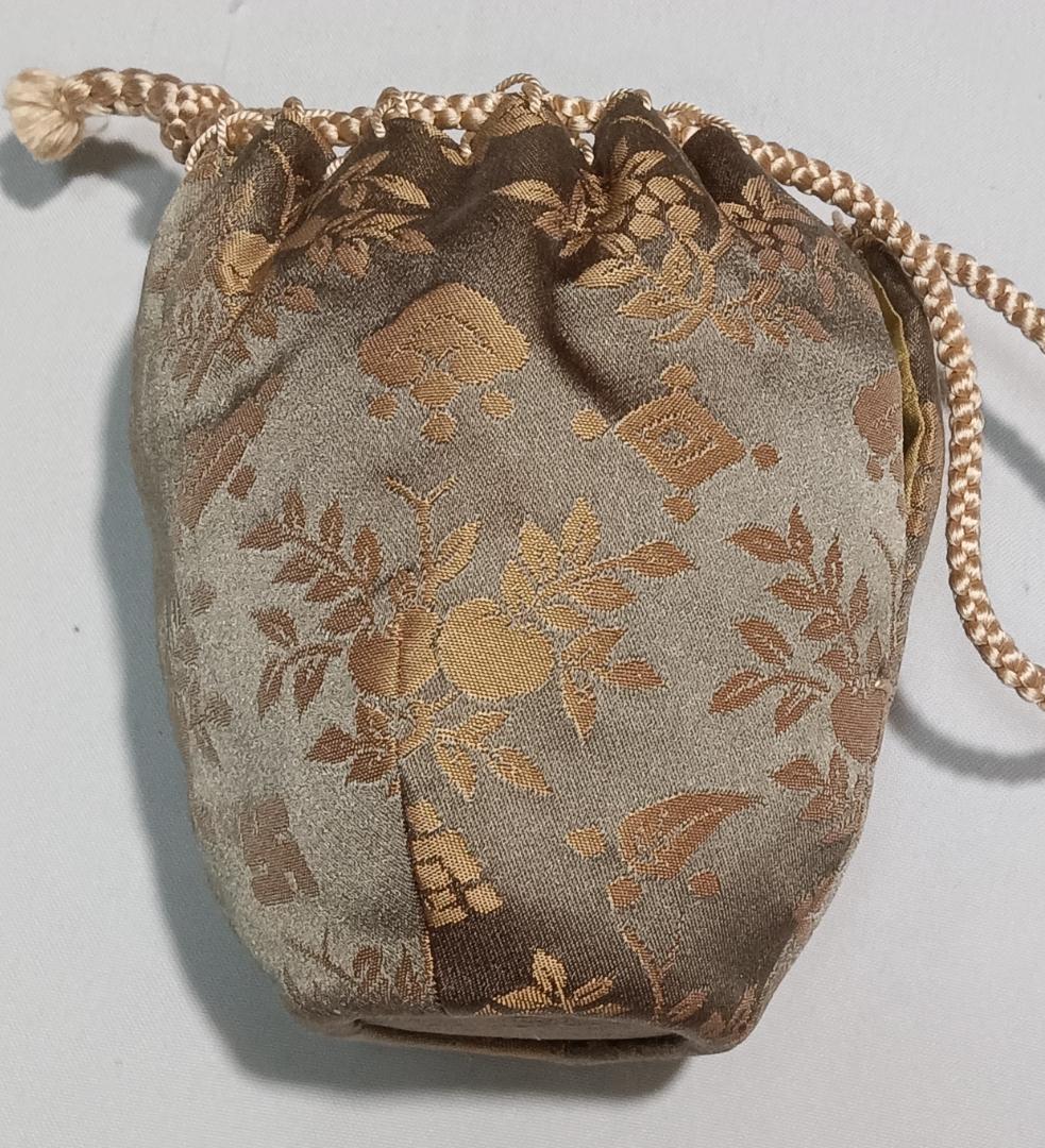 茶道具　韓国寶林陶窯　趙誠主作　肩衝茶入　山椒緞子仕覆付　超美品！！