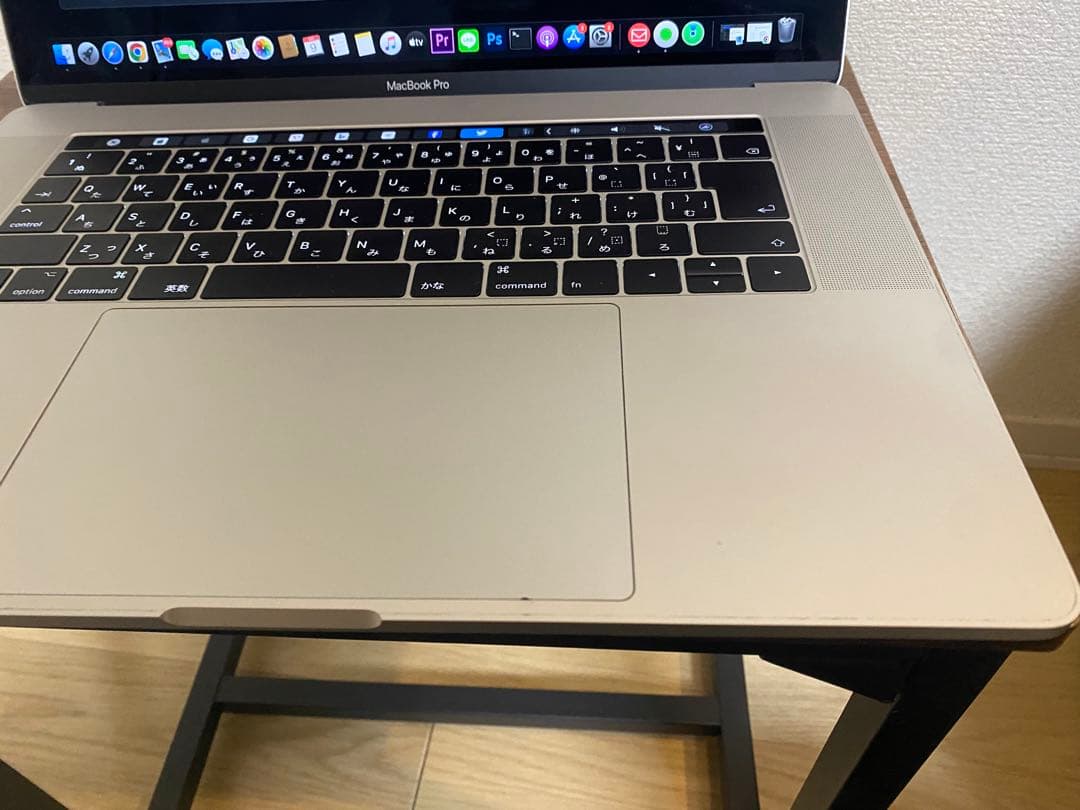 MacBook Pro 15インチ シルバー　2017 16GB