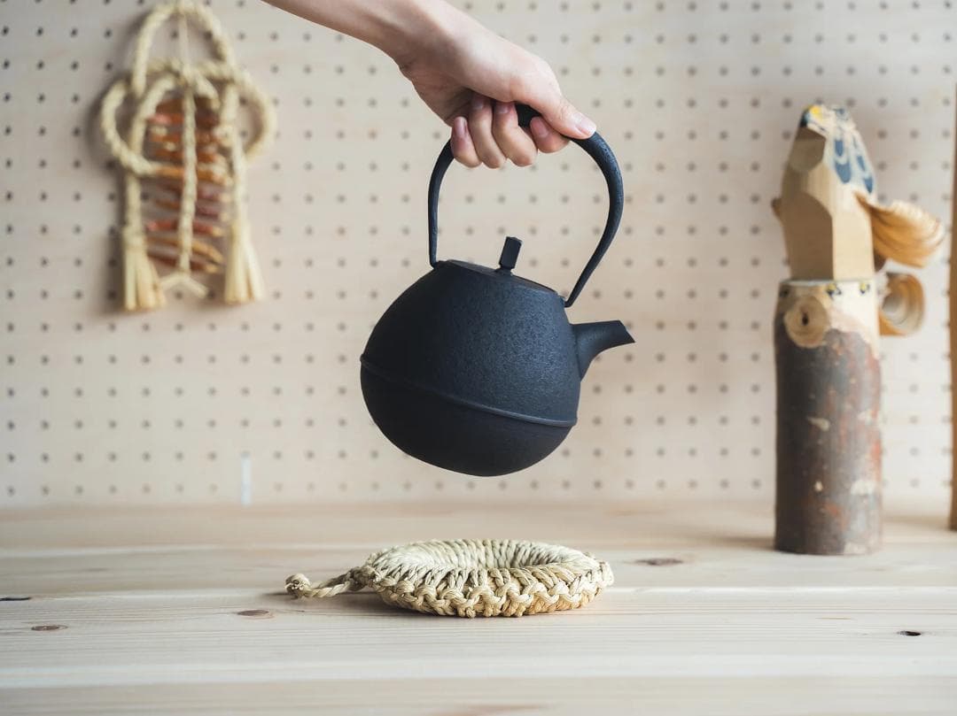 ★新品・未使用★空間鋳造 鉄瓶「Egg」 南部鉄器 LEXUS レクサス 急須