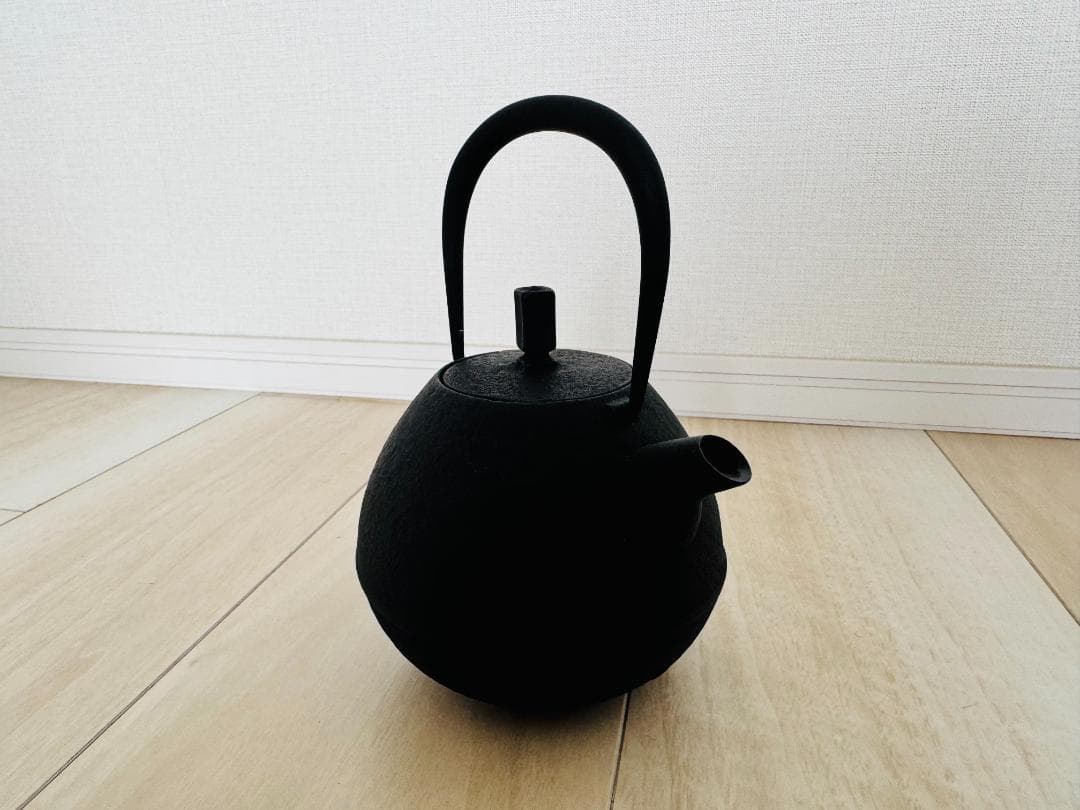 ★新品・未使用★空間鋳造 鉄瓶「Egg」 南部鉄器 LEXUS レクサス 急須