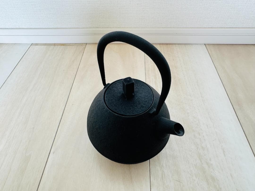 ★新品・未使用★空間鋳造 鉄瓶「Egg」 南部鉄器 LEXUS レクサス 急須