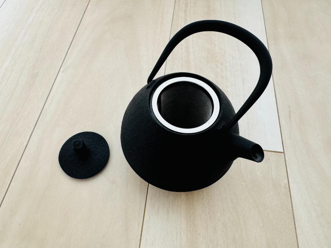 ★新品・未使用★空間鋳造 鉄瓶「Egg」 南部鉄器 LEXUS レクサス 急須