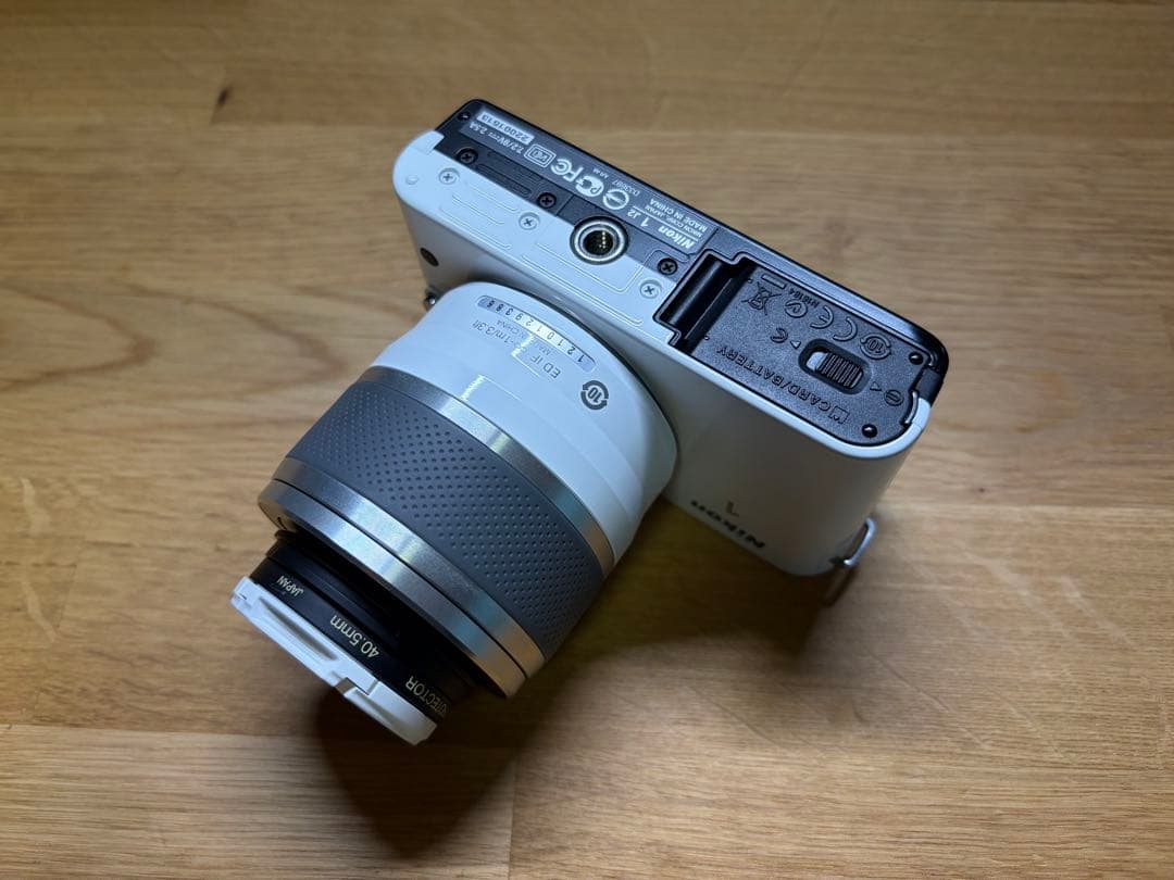 Nikon 1 J2 ホワイト