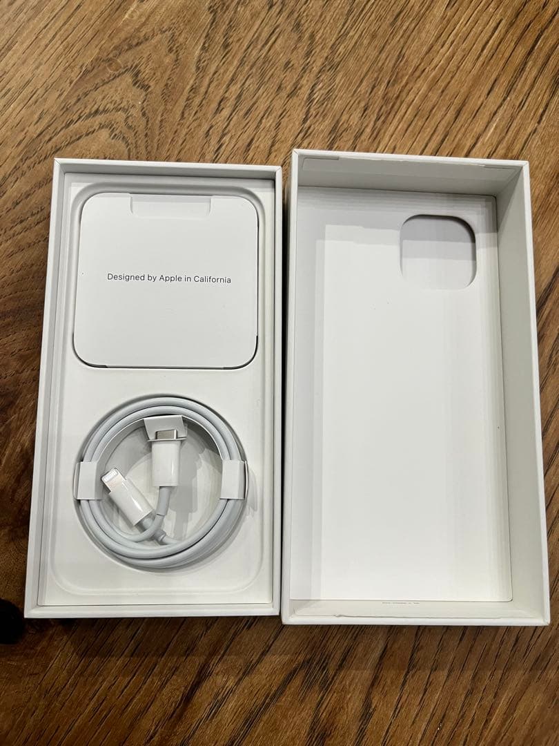 【美品】iphone14 スターライト 128GB Apple SIMフリー
