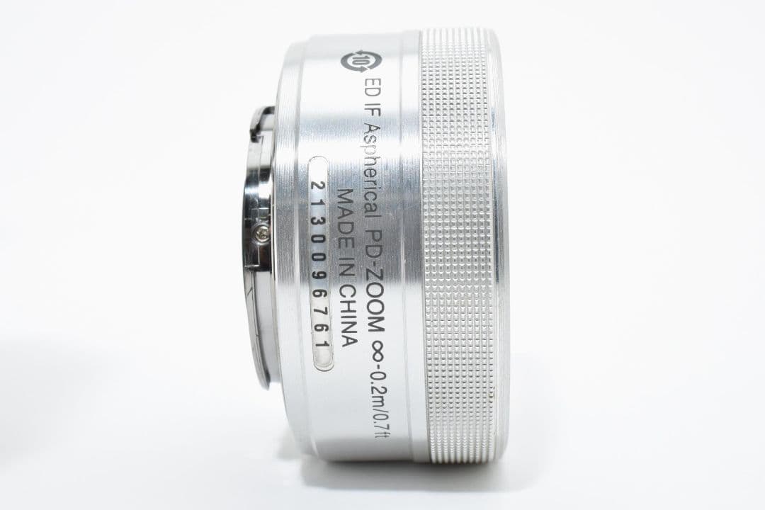 Nikon 1 Nikkor 10-30mm VR シルバー
