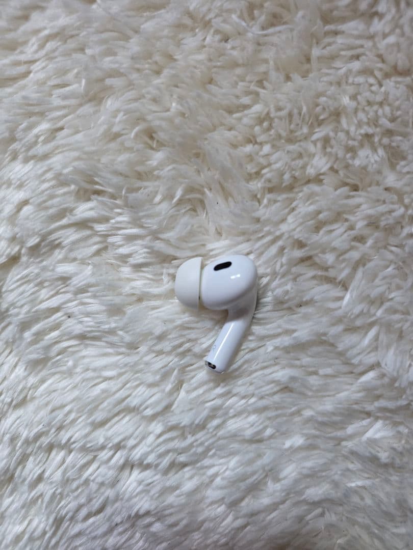 Air Pods Pro 第2世代 USB-Cモデル 右耳のみ　A3047
