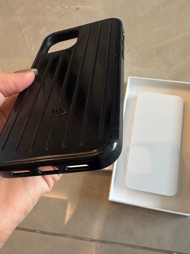 RIMOWA ブラック iPhone12proケース