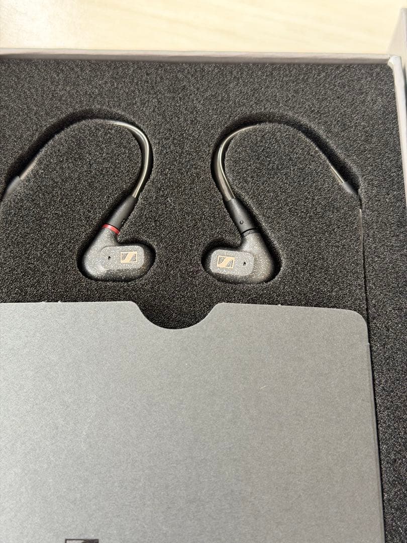 【美品】Sennheiser IE 300