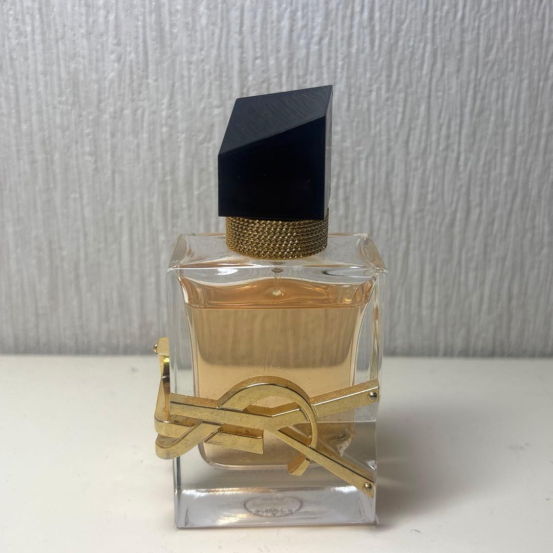 Yves Saint Laurent リブレオードトワレ30ml