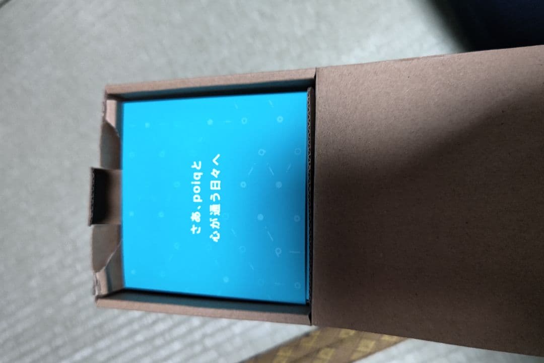 中古 poiq 元箱あります「動作品」