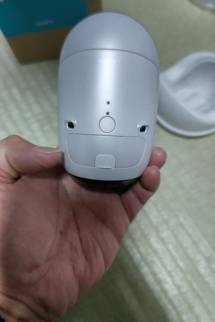 中古 poiq 元箱あります「動作品」