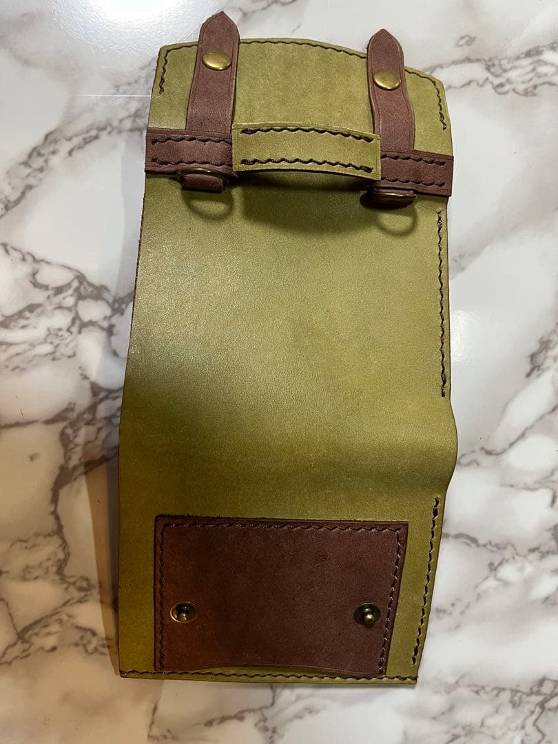 本革　三つ折り財布　マヤ、プエブロ　オリーブ