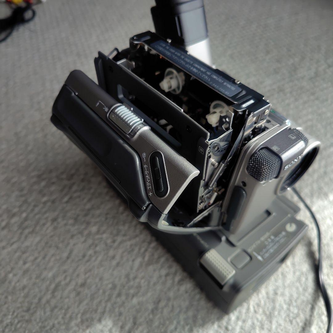 再生良好 SONY Handycam video Hi8 本体 AVケーブル付き