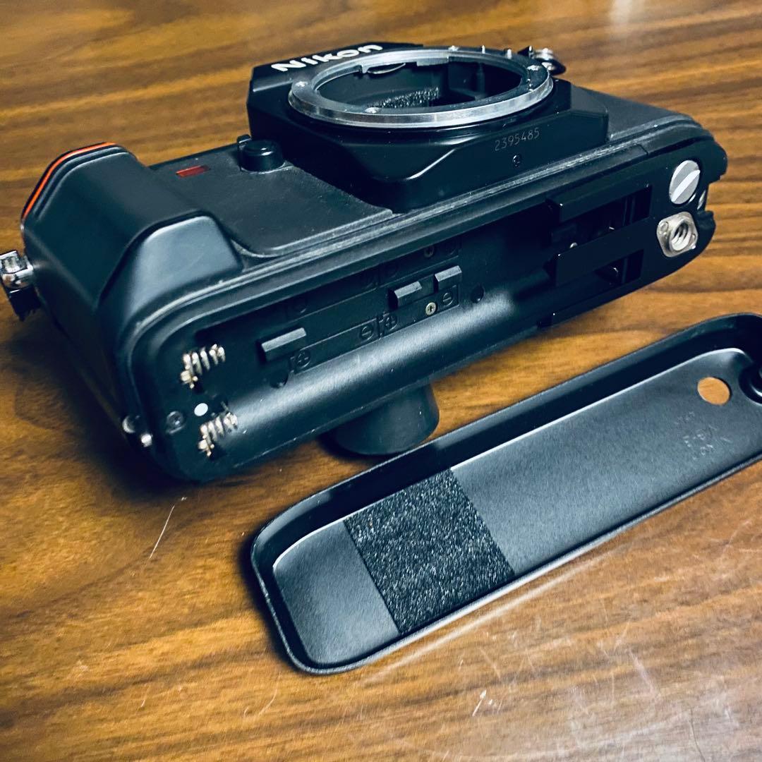 美品☆動作確認済み【Nikon】F301フィルムカメラ一眼レフ　ボディのみ