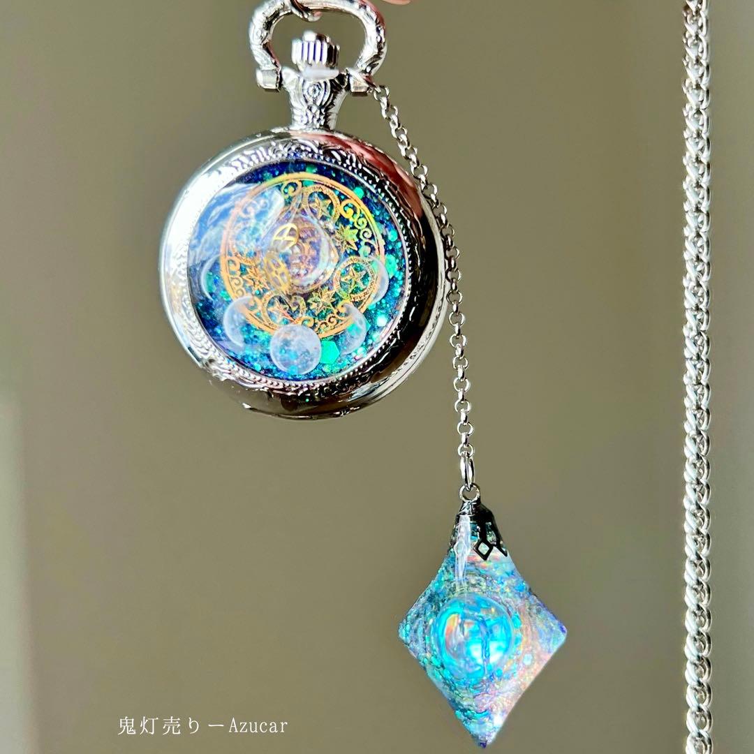 【新作】ルナフラッシュ入り八面体懐中時計｜歯車×蒼宇宙｜電池交換可 5cm