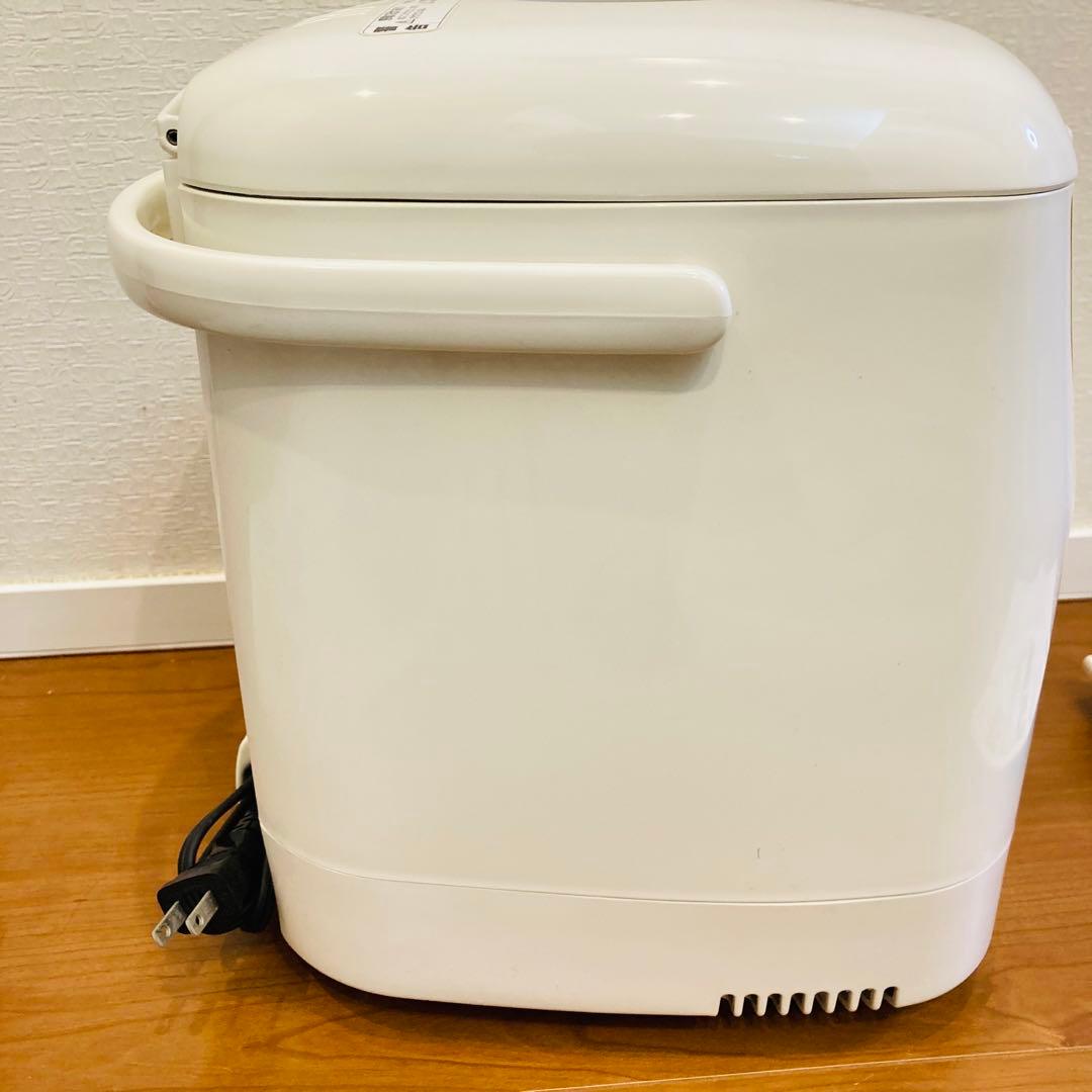 Zojirushi BB-HE10 ホームベーカリー コンパクトタイプ　米粉パン