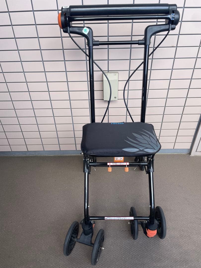 シルバーカー ブラック 折りたたみ