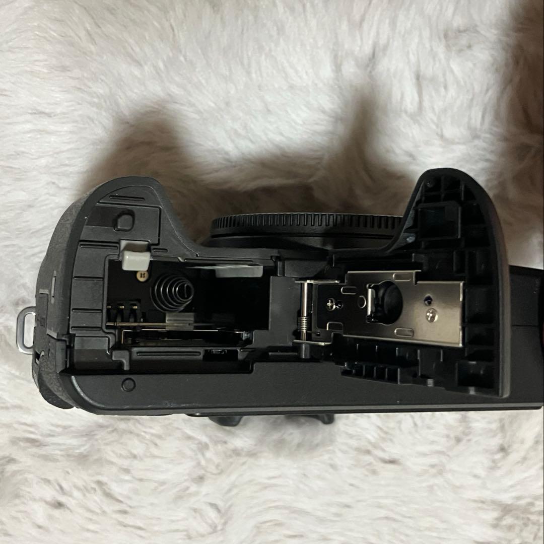 Canon EOS kissM レンズ付　動作確認済み