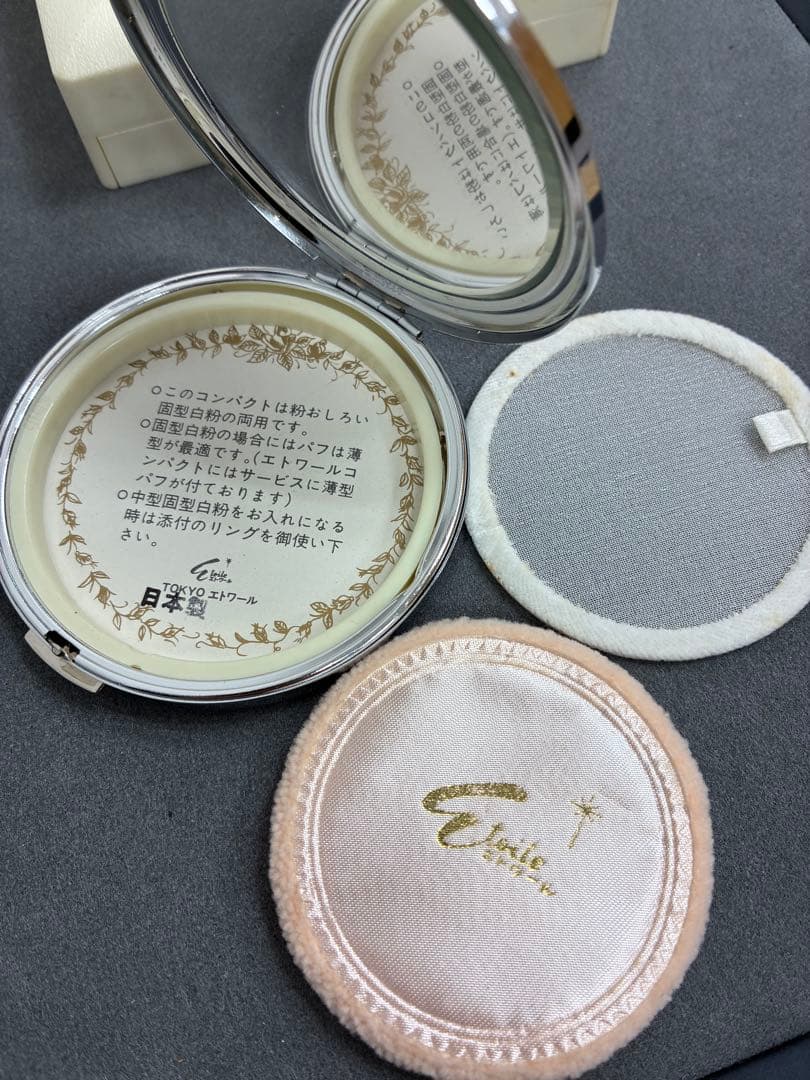 エトワール 花柄装飾コンパクトミラー　アンティーク雑貨