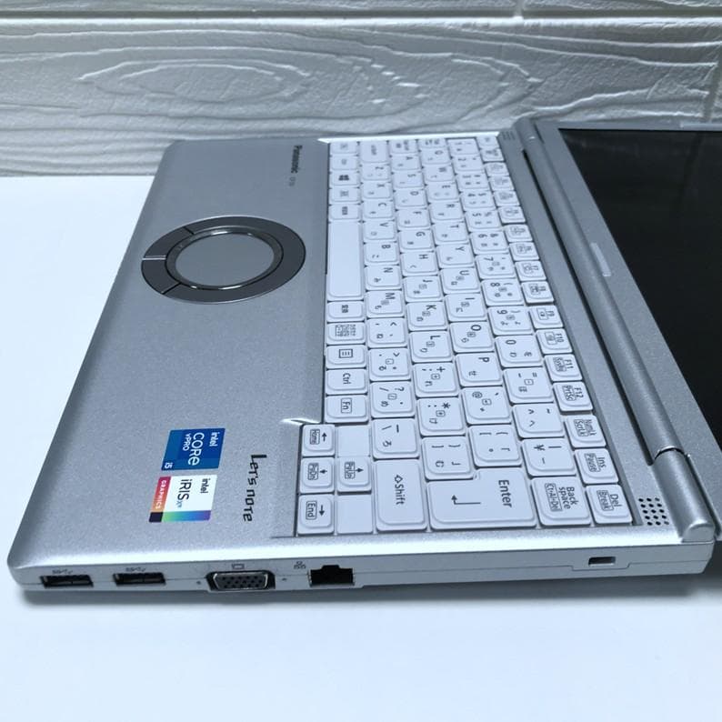 きれいです。》＊Office2024認証／512GB／レッツノートCF-SV1
