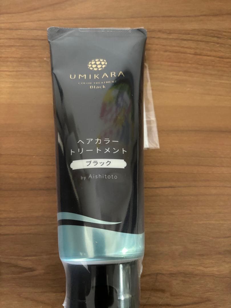 UMIKARA ヘアカラートリートメント ブラック