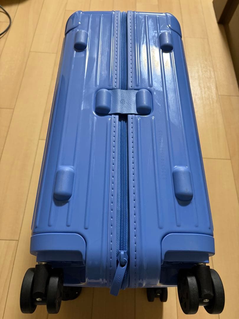 RIMOWA ESSENTIAL キャビン シーブルー リモワ 36L