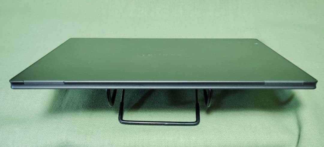 フルセグテレビ Fujitsu ARROWS Tab F-02K タブレット