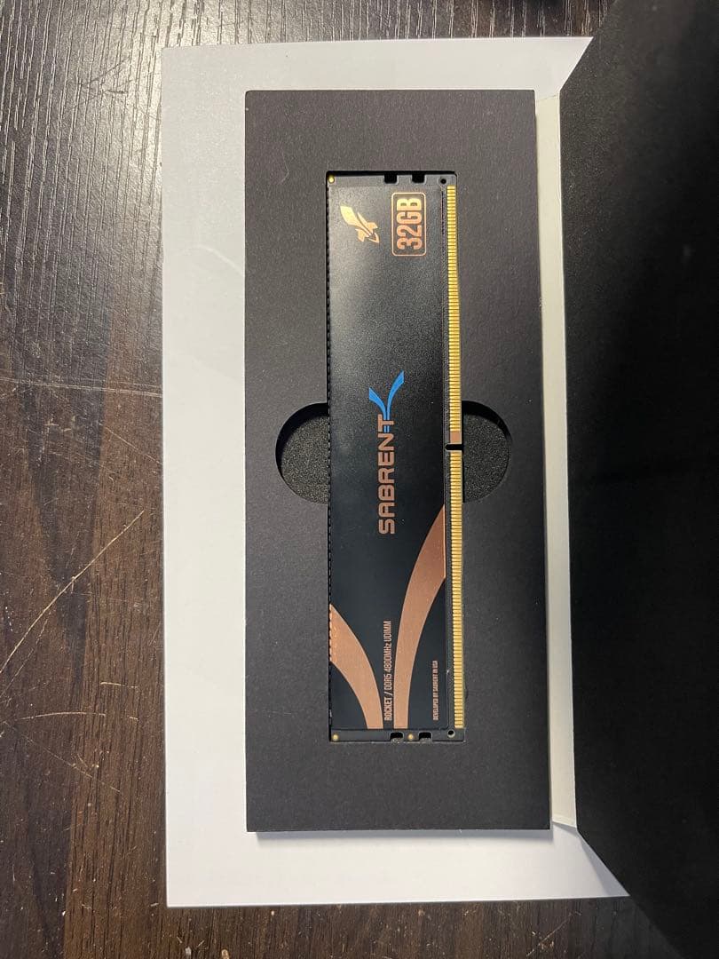 メモリー Sabrent rocket DDR5 32Gb 4800