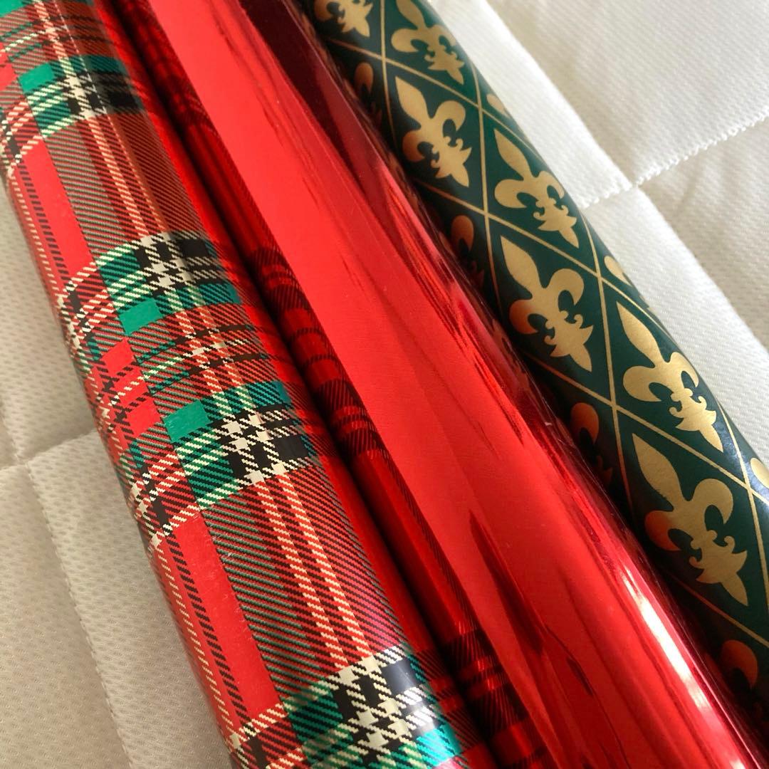 クリスマス　ラッピングペーパー  3巻　タータンチェック　銀　赤　金　緑　包装紙