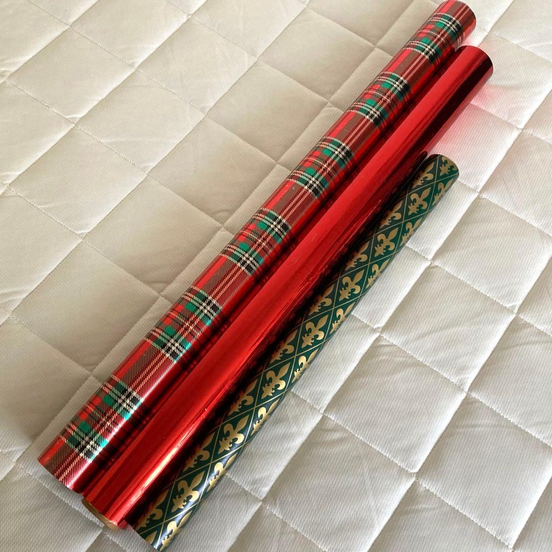 クリスマス　ラッピングペーパー  3巻　タータンチェック　銀　赤　金　緑　包装紙