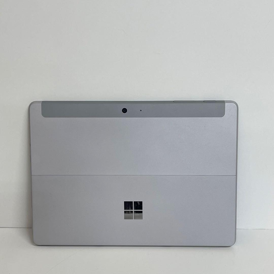 #059 Microsoft Surface Go (モデル1824) 8GB