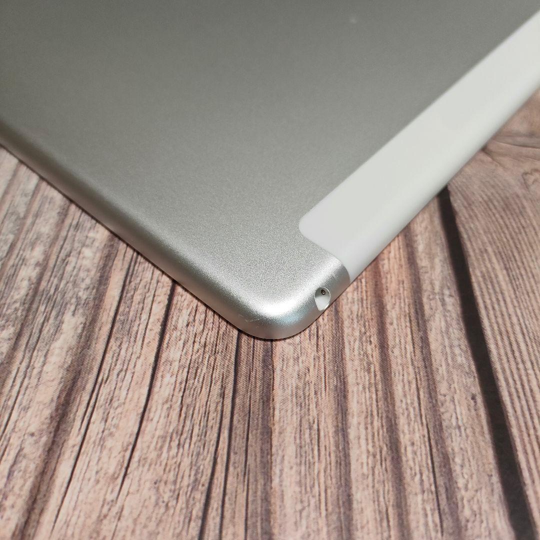 iPad Air 2世代 16GB シルバー 美品 バッテリー100%