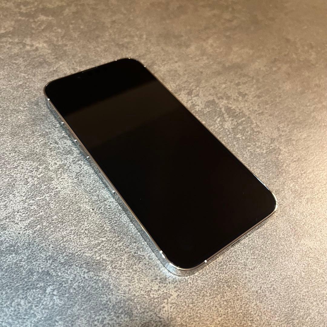【極美品】バッテリー純正100% iPhone13 pro 256GB シルバー