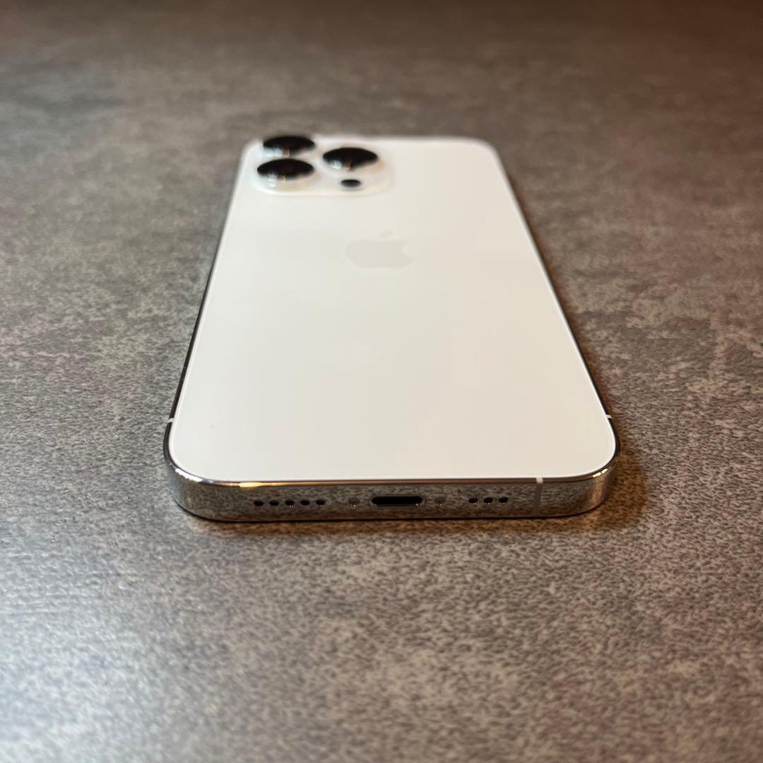 【極美品】バッテリー純正100% iPhone13 pro 256GB シルバー